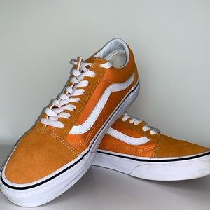 SOLD! // Vans Old Skool Dark Cheddar/True White